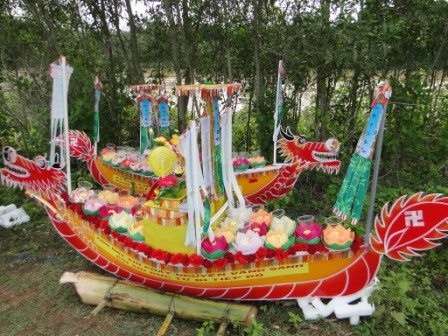 Phật Giáo Đak Lak Làm Lễ Khai Kinh Triệu Hồn Tại Cầu Sêrrepok