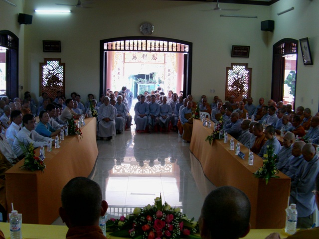 Khai Giảng Khóa An Cư Kiết Hạ Tại Chùa Hòa Bình Năm 2012