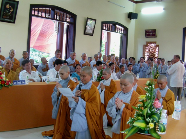 Khai Giảng Khóa An Cư Kiết Hạ Tại Chùa Hòa Bình Năm 2012