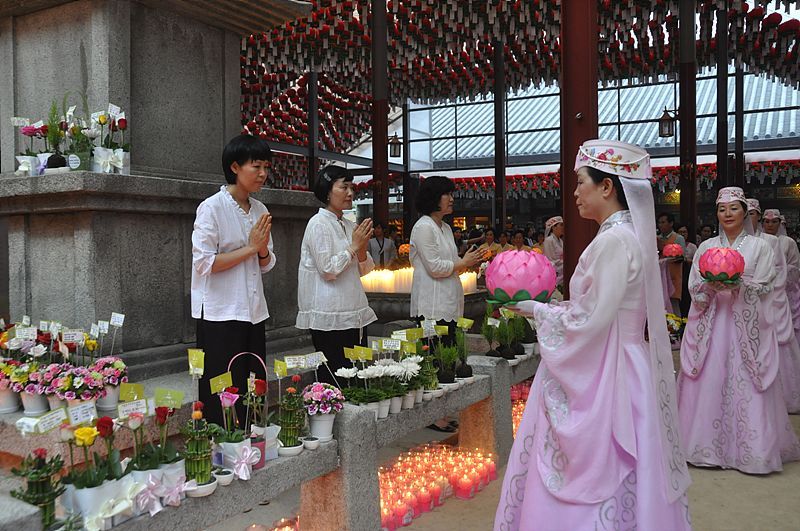 Hàn Quốc : Chùa Phụng Ân Phúc lợi Y tế xã hội chuẩn bị Lễ tắm Phật