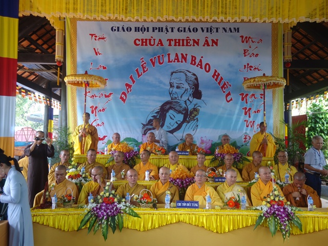 Đại Lễ Vu Lan - Trai đàn Giản oan Bạt độ Chùa Thiên Ân