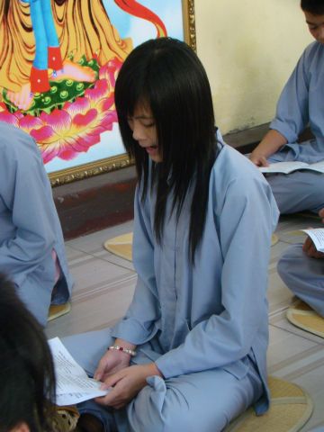Hoằng Pháp Trẻ: Khai giảng lớp giáo lý thanh thiếu niên chùa Thiên Chánh, Q. Tân Phú