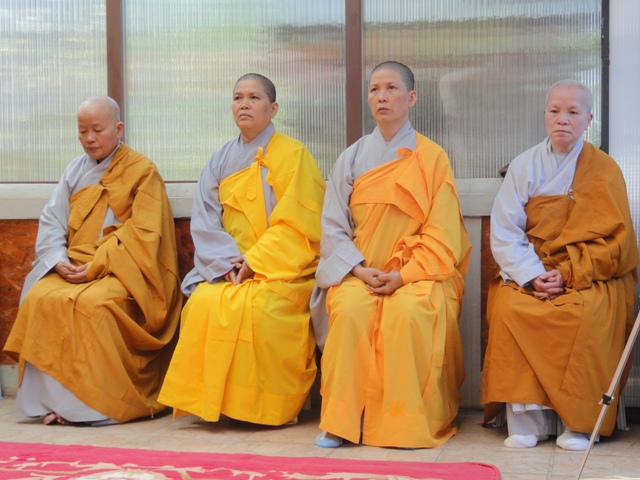 Lễ tưởng niệm-Thọ tang TRƯỞNG LÃO HÒA THƯỢNG THÍCH MINH CHÂU Tại Phật đường Khuông Việt-Paris, Pháp quốc