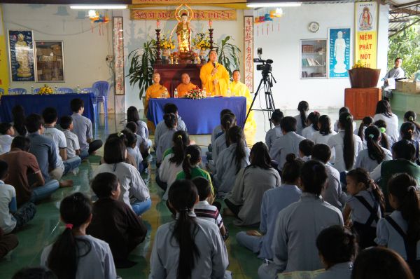 Khánh Hòa: Dấu ấn khóa tu mùa hè tại chùa Linh Sơn Pháp Ấn lần thứ II