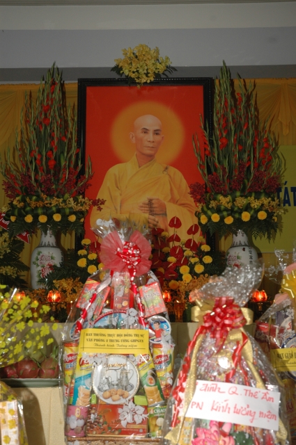 Lễ Tưởng Niệm 49 Năm Bồ Tát Thích Quảng Đức Vị Pháp Thiêu Thân (20/04/1963 - 20/04/2012 ÂL)