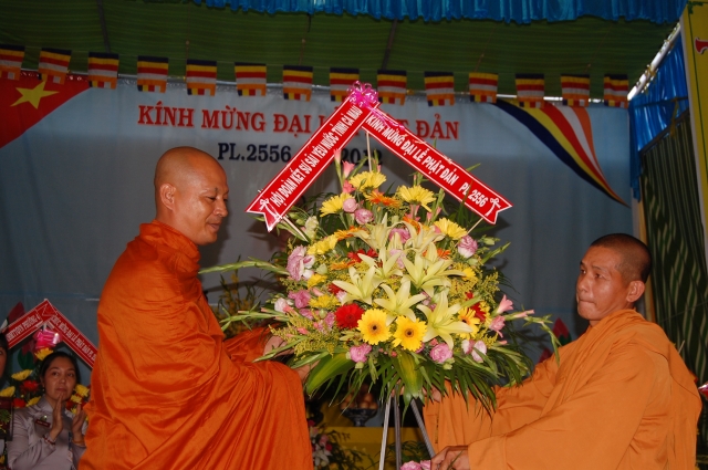 Cà Mau: Trang nghiêm trọng thể tổ chức Đại Lễ Phật Đản Phật lịch 2556