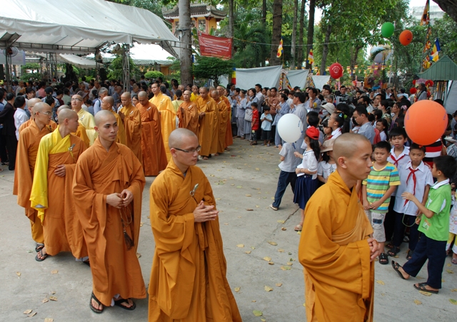 Đại lễ Phật đản Pl: 2556 tại Tổ Đình Phước Viên