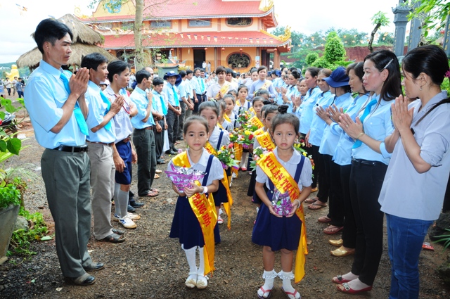 Đại lễ Báo Ân tại chùa Hoa Khai