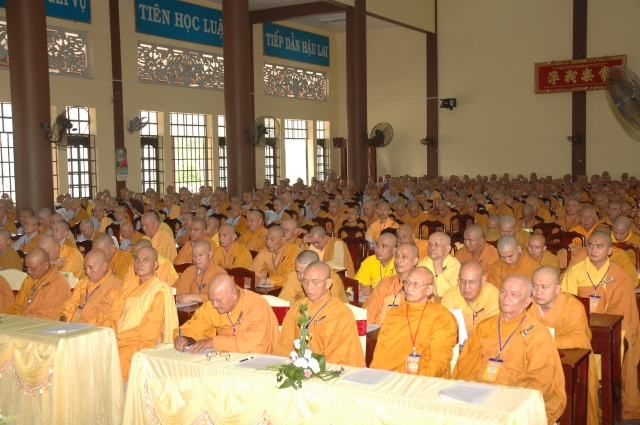 Khóa bồi dưỡng Trụ Trì và nghiệp vụ hành chính tỉnh Bình Dương Năm 2012