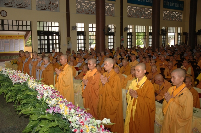 Khóa bồi dưỡng Trụ Trì và nghiệp vụ hành chính tỉnh Bình Dương Năm 2012