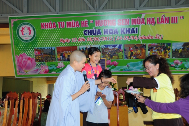 Nhật ký ngày thứ 2 khóa tu Hương Sen Mùa Hạ tại chùa Hoa Khai