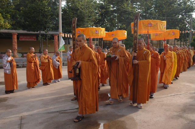 Bình Dương: 	 Bế Giảng Khóa Bồi Dưỡng Trụ Trì Và Nghiệp Vụ Hành Chính