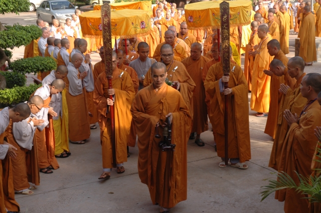 Bình Dương: 	 Bế Giảng Khóa Bồi Dưỡng Trụ Trì Và Nghiệp Vụ Hành Chính