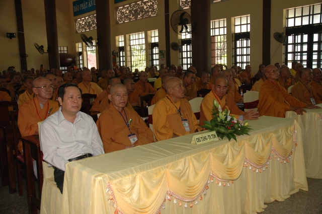 Bình Dương: 	 Bế Giảng Khóa Bồi Dưỡng Trụ Trì Và Nghiệp Vụ Hành Chính