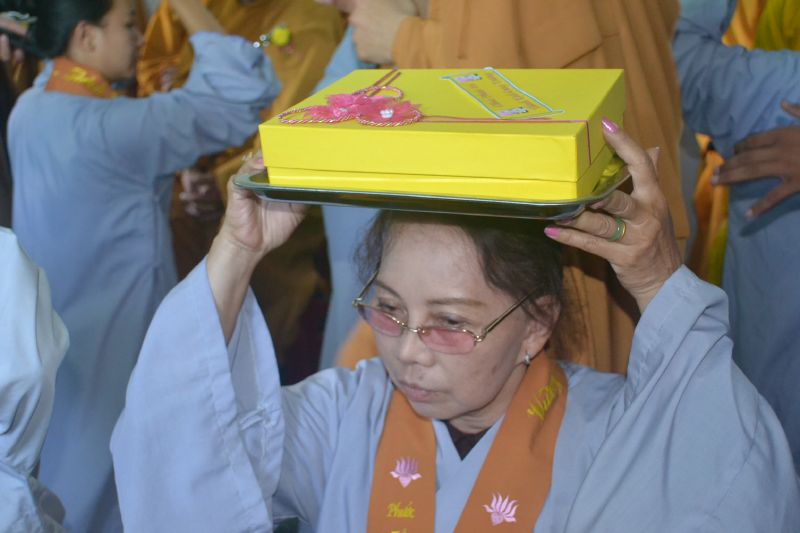 Hóc Môn: Lễ Vu Lan, Tưởng niệm ân sư và Dâng pháp y tại chùa Phước Trí