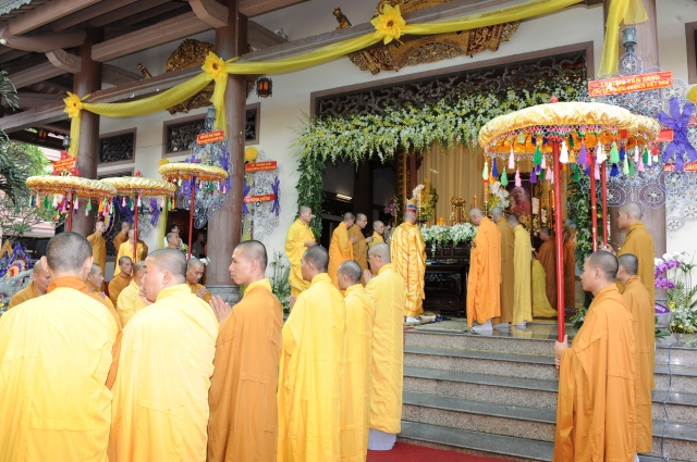 Chùm ảnh: Lễ cung tiến giác linh trưởng lão hòa thượng Thích Minh Châu ngày 05-09-2012