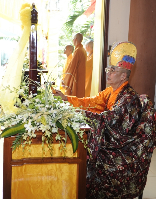 Chùm ảnh: Lễ cung tiến giác linh trưởng lão hòa thượng Thích Minh Châu ngày 05-09-2012