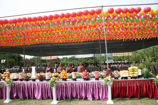 Hàn Quốc : Chùa Hoằng Pháp sinh hoạt đầu tháng 6.2012