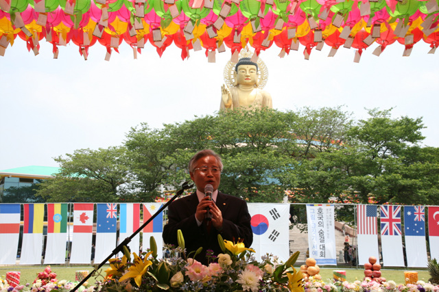 Hàn Quốc : Chùa Hoằng Pháp sinh hoạt đầu tháng 6.2012