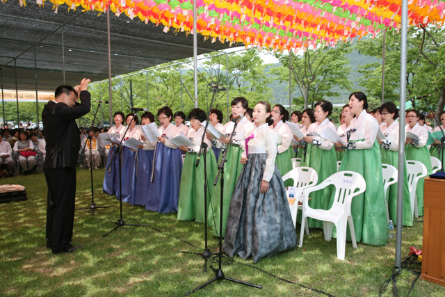 Hàn Quốc : Chùa Hoằng Pháp sinh hoạt đầu tháng 6.2012