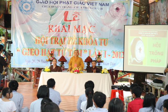 Đồng Nai: Chùm ảnh gameshow cuộc thi “Hồi trống pháp” và tô tranh với chủ đề: “Mái chùa con yêu”