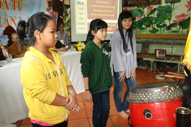 Đồng Nai: Chùm ảnh gameshow cuộc thi “Hồi trống pháp” và tô tranh với chủ đề: “Mái chùa con yêu”