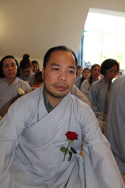 Lễ &quot;Bông Hồng Cài Áo&quot; ở Wilhelmshaven, Đức Quốc