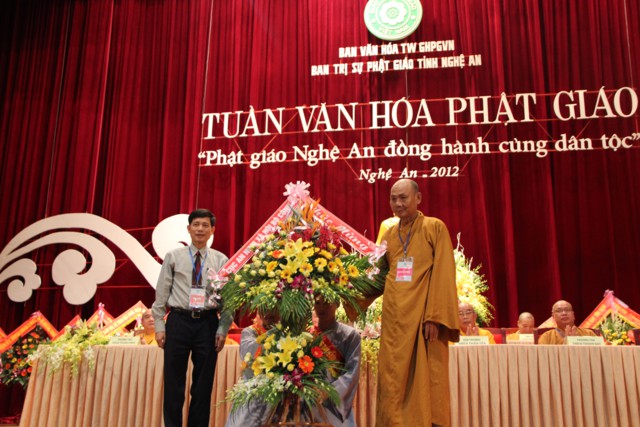 Nghệ An: Khai mạc “Tuần văn hóa Phật giáo”