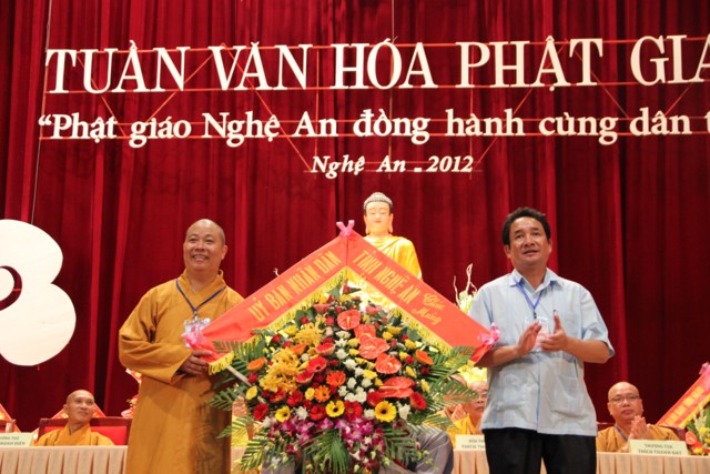 Nghệ An: Khai mạc “Tuần văn hóa Phật giáo”