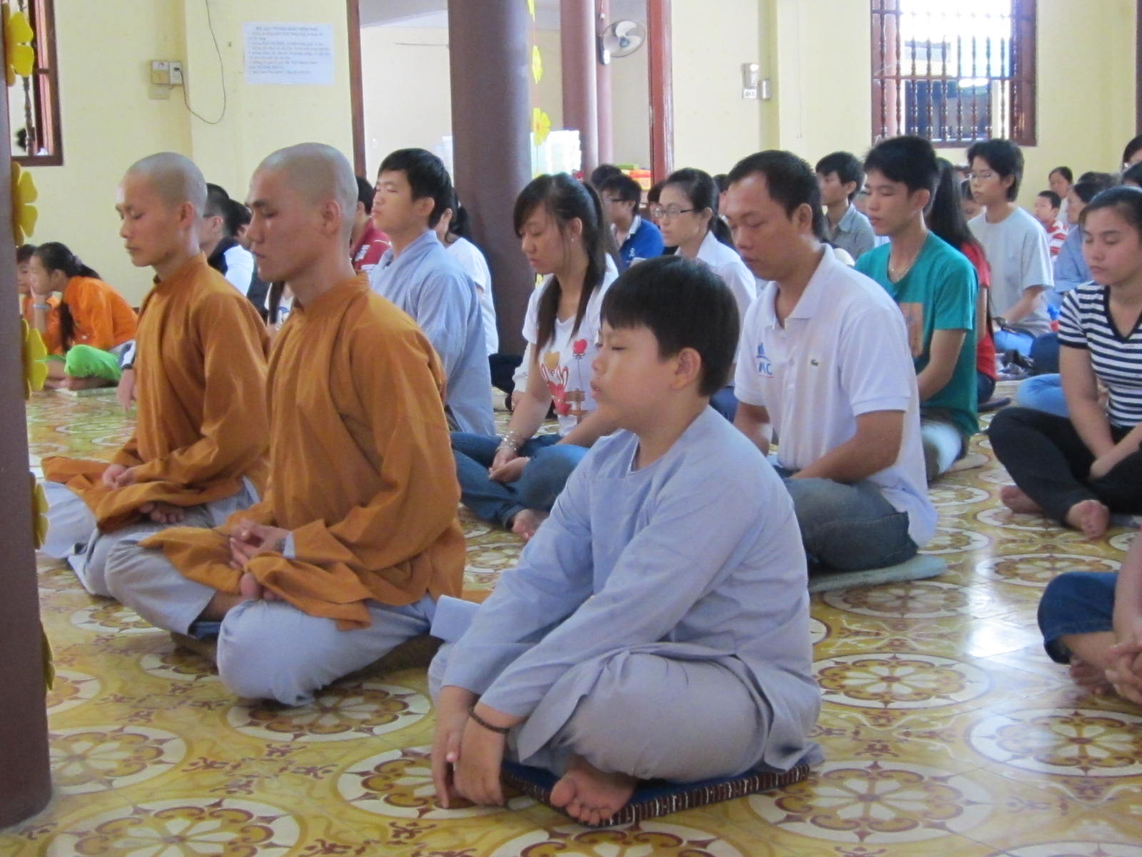 Khóa tu “Tuổi trẻ và Phật pháp”tại tịnh xá Ngọc Pháp
