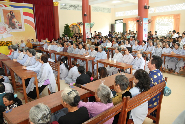Đồng tháp: Đại lễ Vu lan báo hiếu, mừng thọ cho hơn 200 cụ cao niên