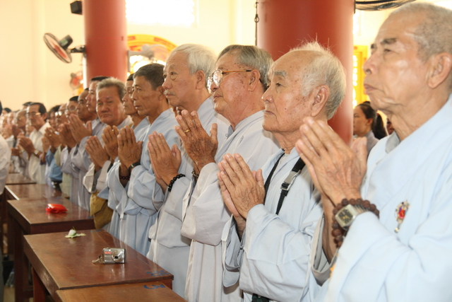 Đồng tháp: Đại lễ Vu lan báo hiếu, mừng thọ cho hơn 200 cụ cao niên