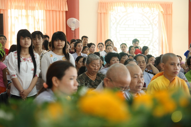 Đồng tháp: Đại lễ Vu lan báo hiếu, mừng thọ cho hơn 200 cụ cao niên