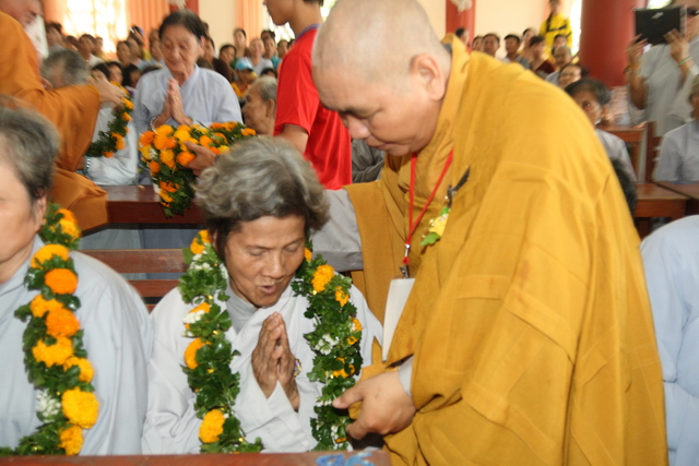 Đồng tháp: Đại lễ Vu lan báo hiếu, mừng thọ cho hơn 200 cụ cao niên