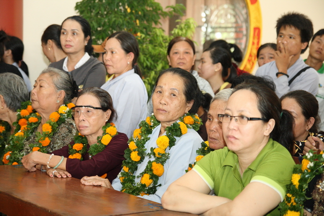 Đồng tháp: Đại lễ Vu lan báo hiếu, mừng thọ cho hơn 200 cụ cao niên