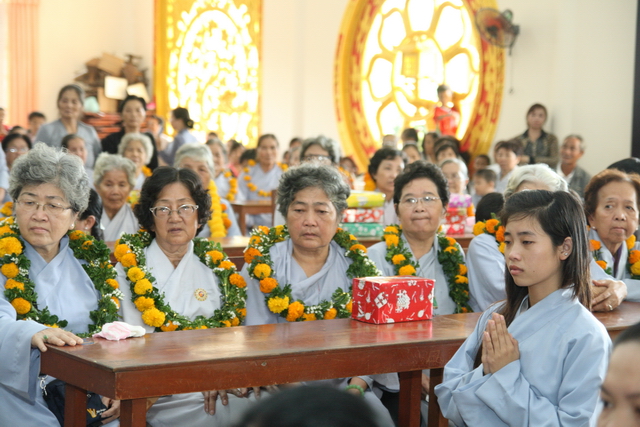 Đồng tháp: Đại lễ Vu lan báo hiếu, mừng thọ cho hơn 200 cụ cao niên
