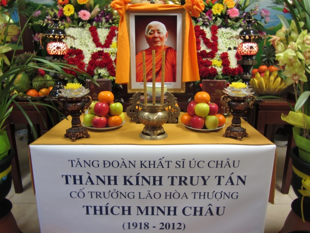 Lễ truy điệu cố hòa thượng Thích Minh châu do Tăng đoàn khất sĩ Úc châu tổ chức