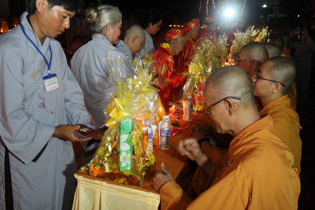 Tiền giang: Đại lễ Vu lan Báo hiếu tại chùa Kim Linh I