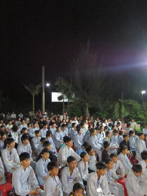 Long An: Hân hoan đón chào đêm khai mạc khóa tu mùa hè lần thứ nhất tại chùa Khánh Ninh