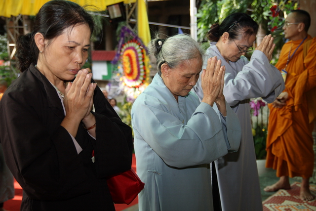 Chùm ảnh: Các đoàn viếng tang lễ HT. Thích Minh Châu - Chiều 03/09/2012