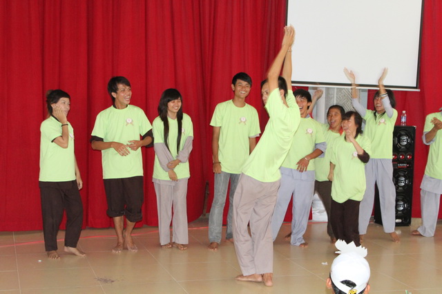 Hoằng Pháp Trẻ: Chùm ảnh “Hành trình về nguồn” - Hội trại “Tuổi trẻ và cuộc sống” lần V