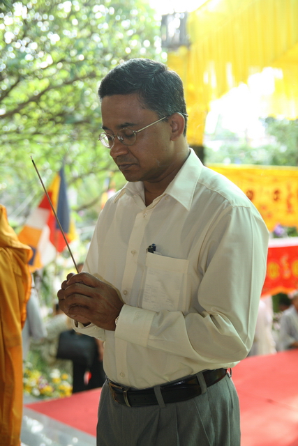 Chùm ảnh: Các đoàn viếng tang lễ HT. Thích Minh Châu - Chiều 04/09/2012