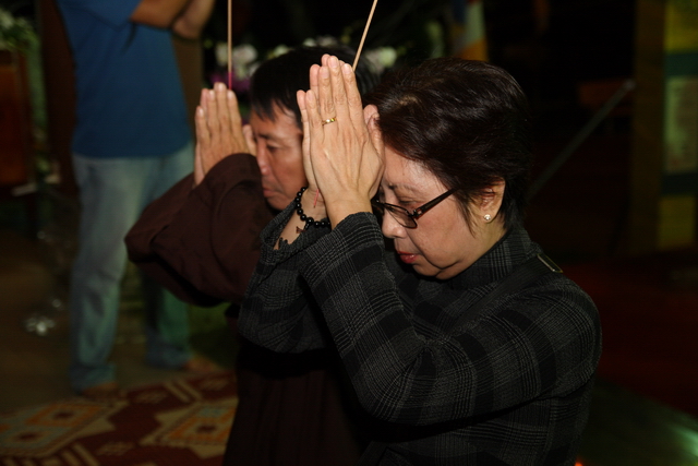 Chùm ảnh: Các đoàn viếng tang lễ HT. Thích Minh Châu - Chiều 04/09/2012