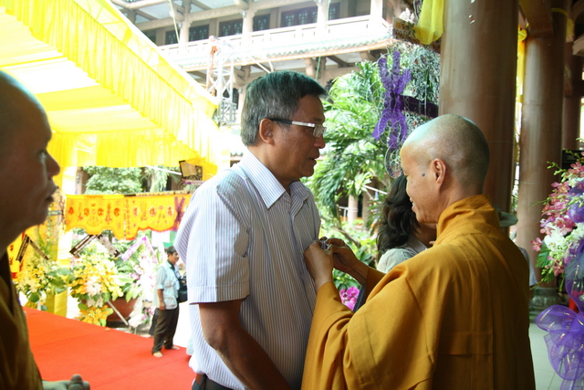 Chùm ảnh: Các đoàn viếng tang lễ HT. Thích Minh Châu - Chiều 05/09/2012