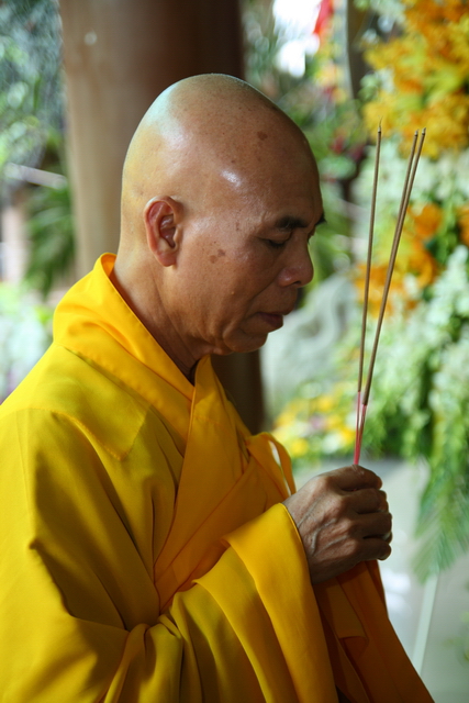 Chùm ảnh: Các đoàn viếng tang lễ HT. Thích Minh Châu - Chiều 05/09/2012