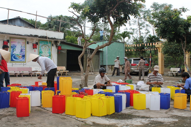 Lễ vía Bồ Tát Quán Thế Âm tại chùa Phước Sơn