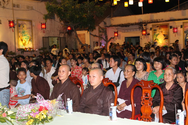 Lễ vía Bồ Tát Quán Thế Âm tại chùa Phước Sơn