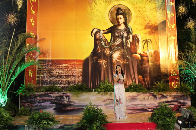 Lễ vía Bồ Tát Quán Thế Âm tại chùa Phước Sơn