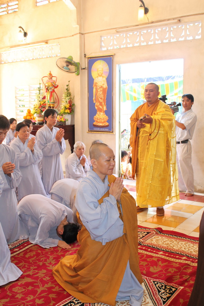 Lễ vía Bồ Tát Quán Thế Âm tại chùa Phước Sơn