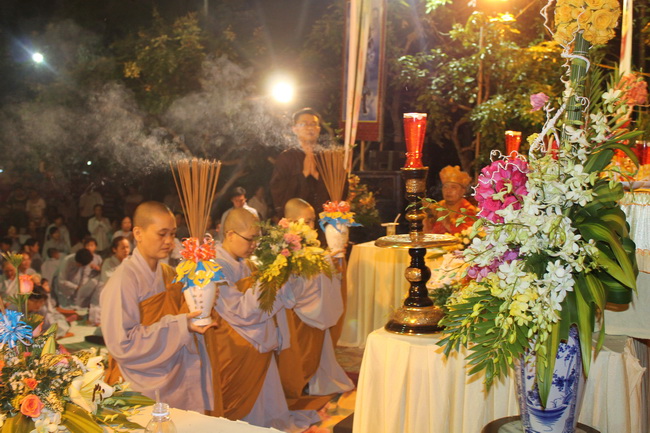 Lễ vía Bồ Tát Quán Thế Âm tại chùa Phước Sơn